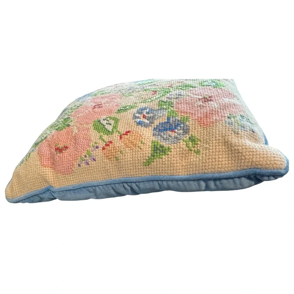San Francisco Music Box Co Floral Needlepoint Musical Pillow Blue Velvet 10x10‎